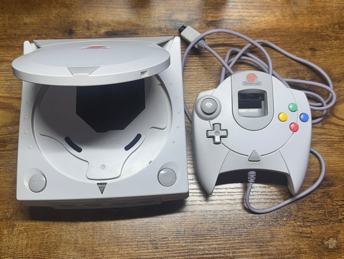 Sega Dreamcast Console